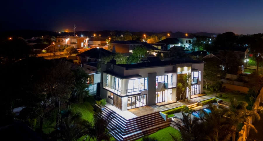 To Let 5 Bedroom Property for Rent in Nahoon Beach Eastern Cape